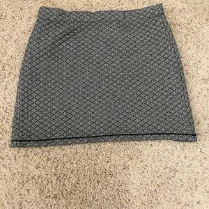 Mid length grey skirt